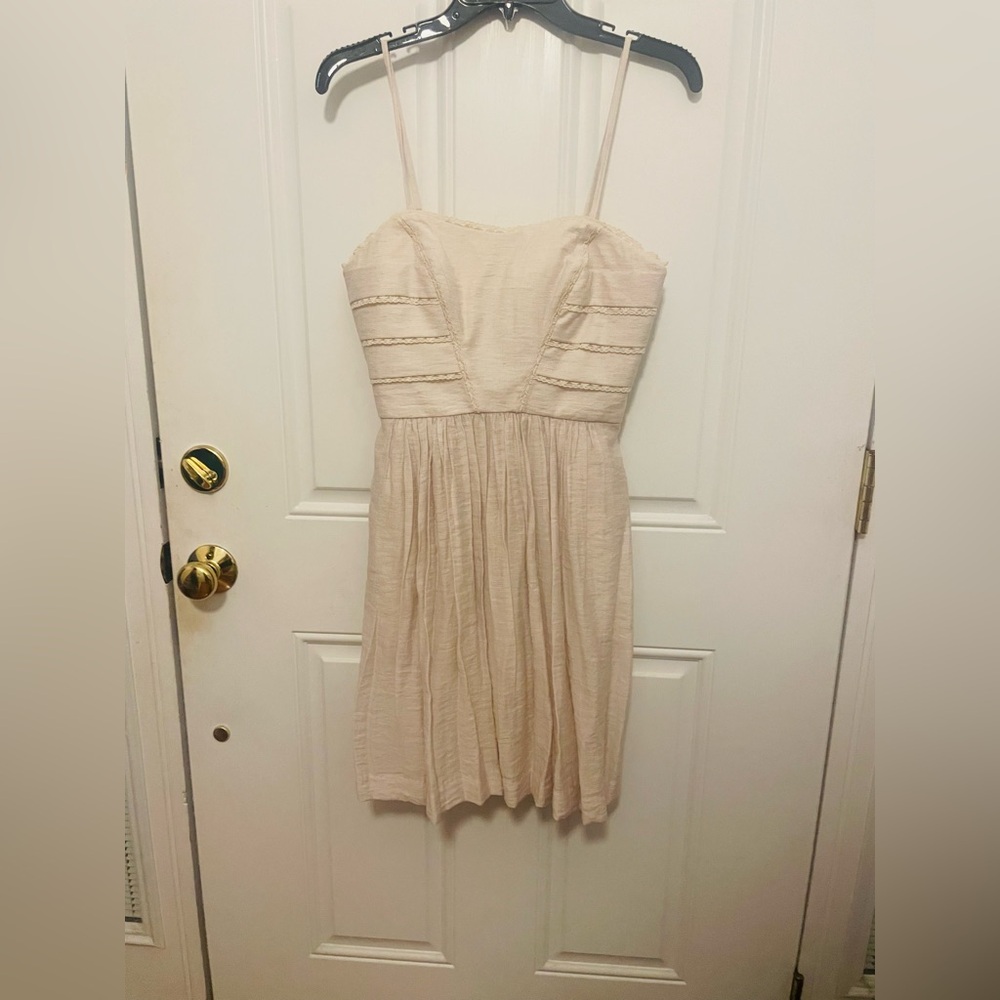 Jessica Simpson linen dress
